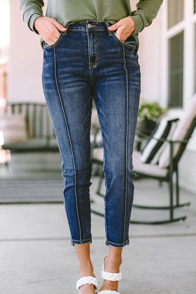 Buttoned Slim Jeans with Pockets